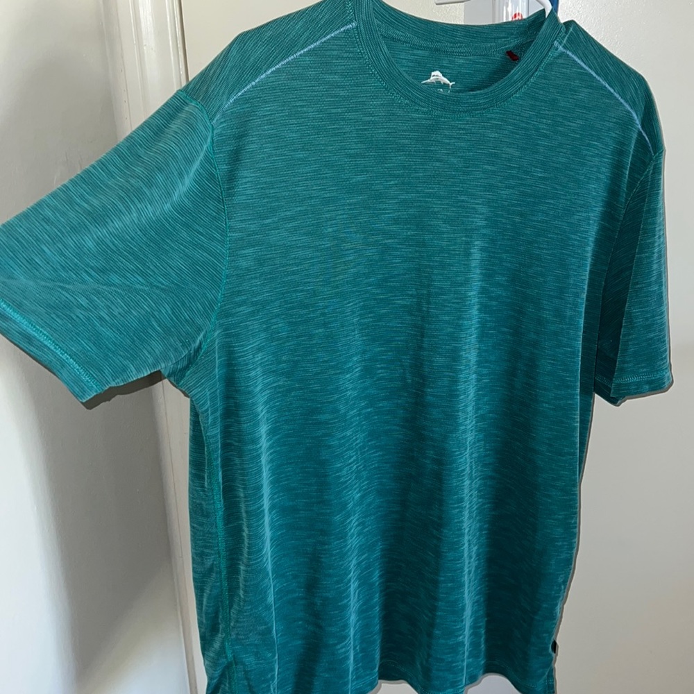 Men’s “Tommy Bahama” shirt